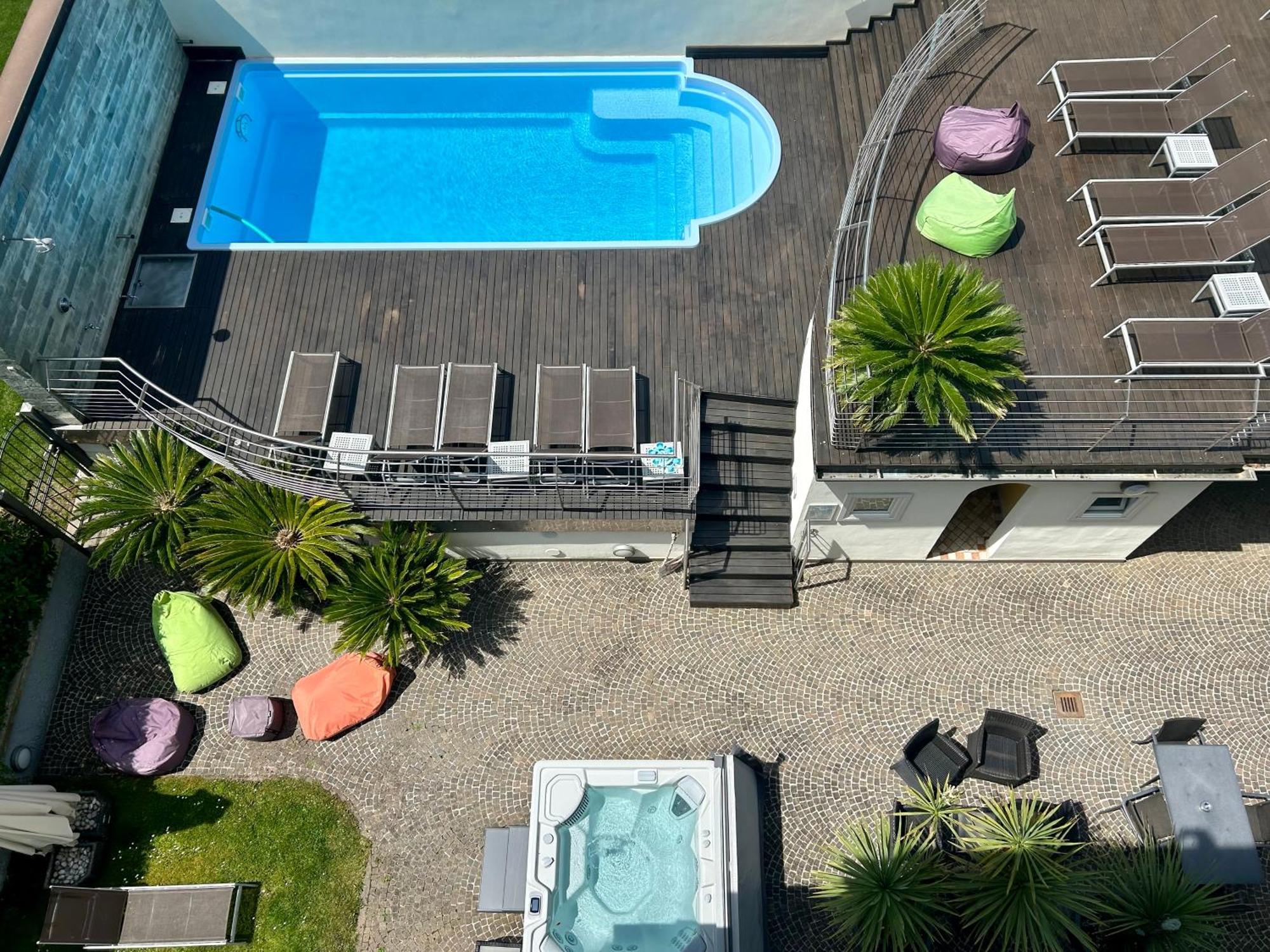 Attic Suite Palme ريفا ديل غاردا المظهر الخارجي الصورة
